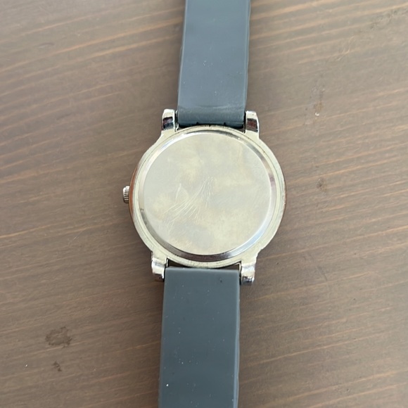 Watch - Picture 3 of 5